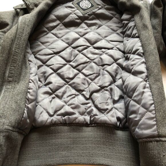 Soho Babe Jacket lined, full zip, pockets, belt, hood Gray Large - Picture 9 of 14